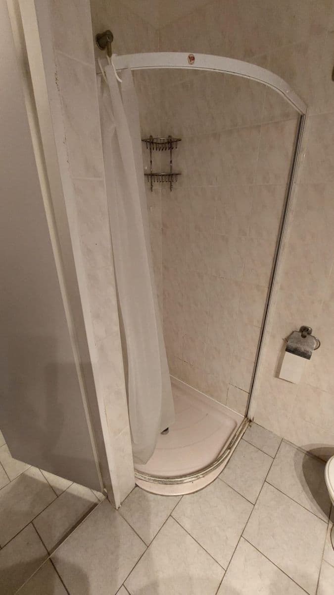 Pronájem bytu 1+kk 21 m², Koulova, Praha, Praha Pronájem bytu 1+kk 21 m², Koulova, Praha, Praha