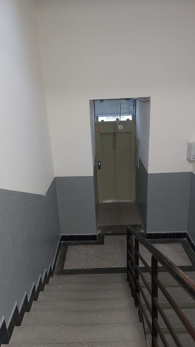 Pronájem bytu 1+kk 21 m², Koulova, Praha, Praha Pronájem bytu 1+kk 21 m², Koulova, Praha, Praha