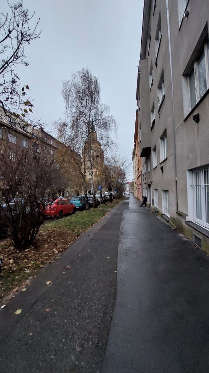 Pronájem bytu 1+kk 21 m², Koulova, Praha, Praha Pronájem bytu 1+kk 21 m², Koulova, Praha, Praha