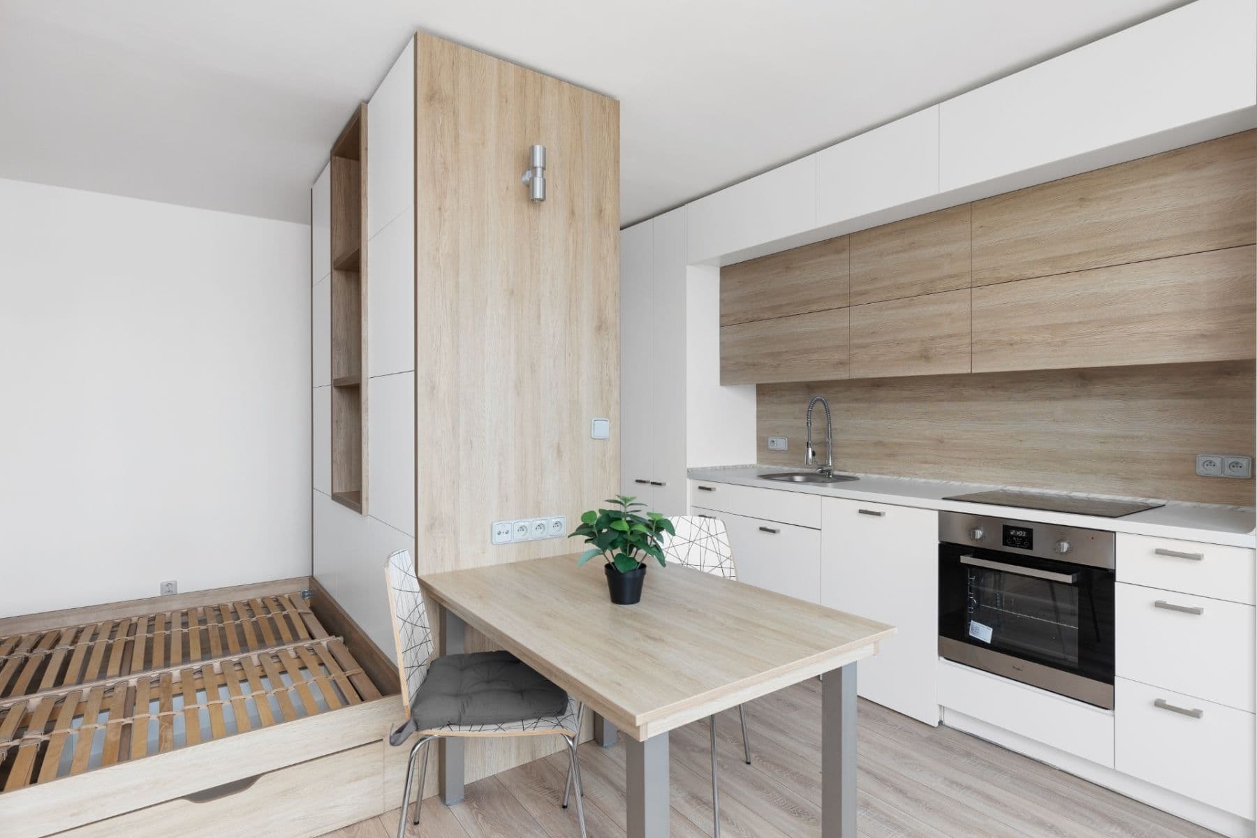 Pronájem bytu 1+kk 31 m², Topolová, Praha, Praha Pronájem bytu 1+kk 31 m², Topolová, Praha, Praha