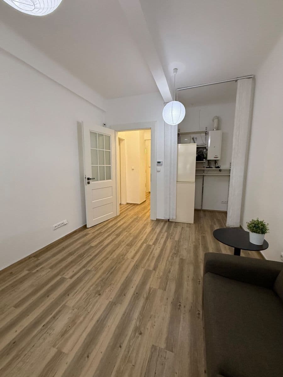 Pronájem bytu 2+1 47 m², Na Folimance, Praha, Praha Pronájem bytu 2+1 47 m², Na Folimance, Praha, Praha