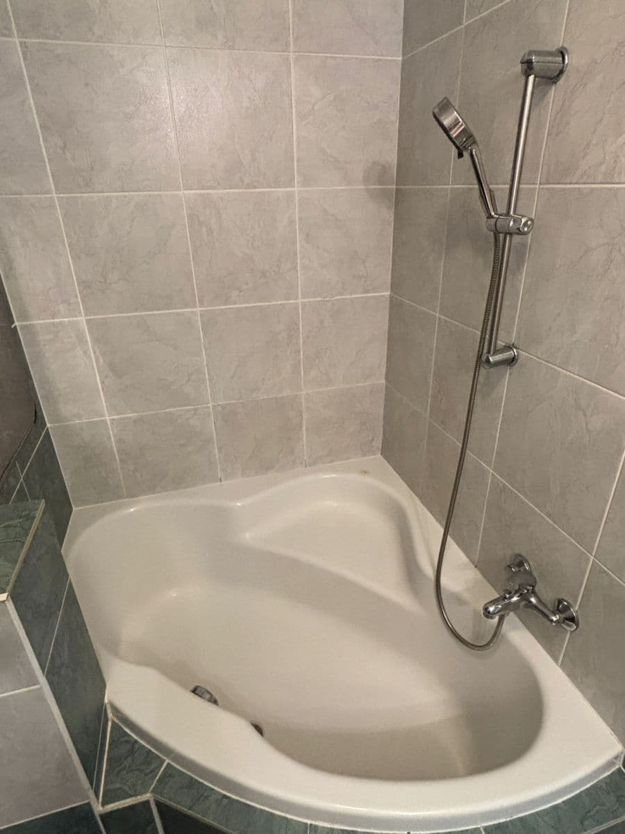 Pronájem bytu 3+kk 65 m², José Martího, Praha, Praha Pronájem bytu 3+kk 65 m², José Martího, Praha, Praha