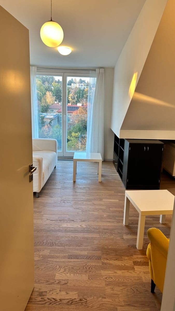 Prodej bytu 1+kk 58 m², Velvarská, Praha, Praha Prodej bytu 1+kk 58 m², Velvarská, Praha, Praha