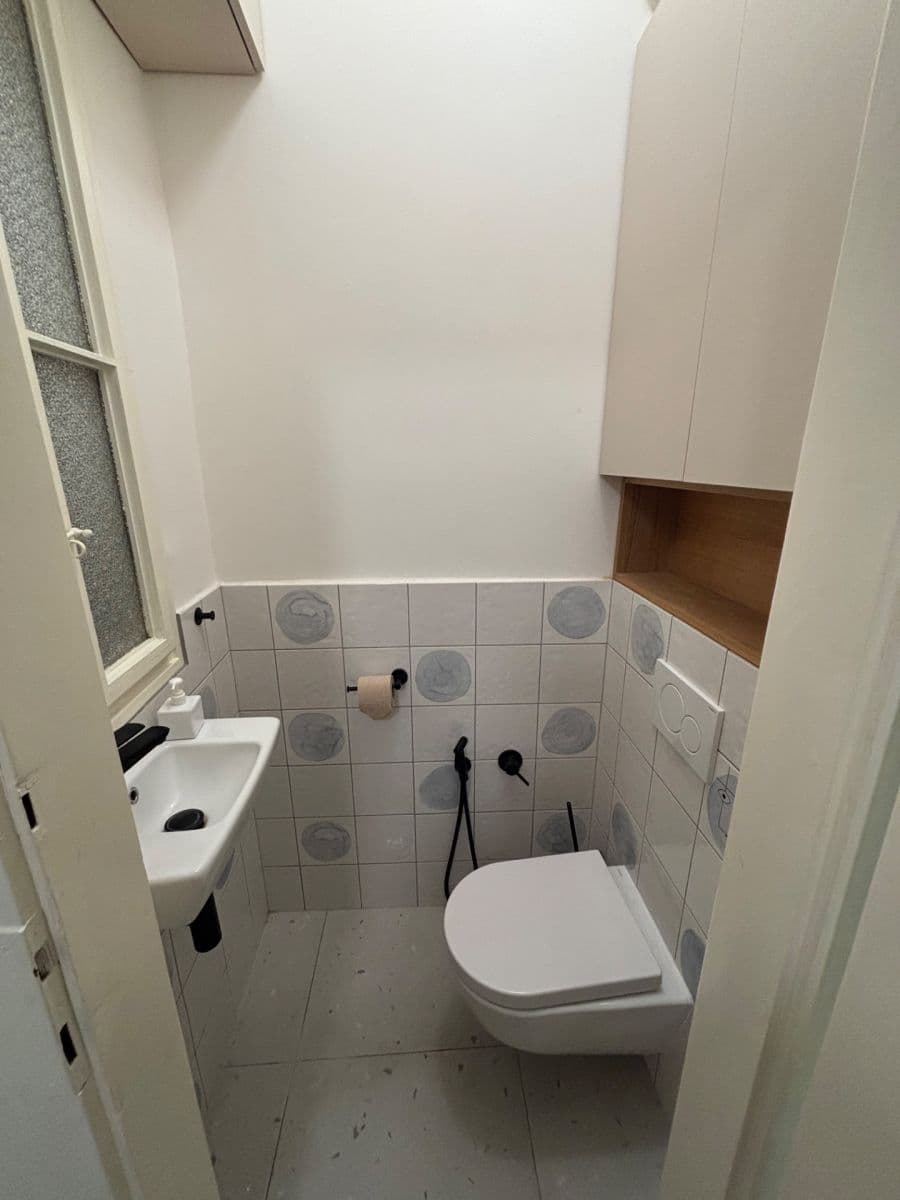 Pronájem bytu 2+kk 50 m², Baranova, Praha, Praha Pronájem bytu 2+kk 50 m², Baranova, Praha, Praha