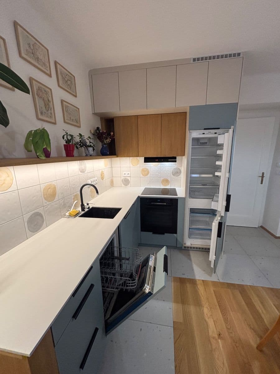 Pronájem bytu 2+kk 50 m², Baranova, Praha, Praha Pronájem bytu 2+kk 50 m², Baranova, Praha, Praha