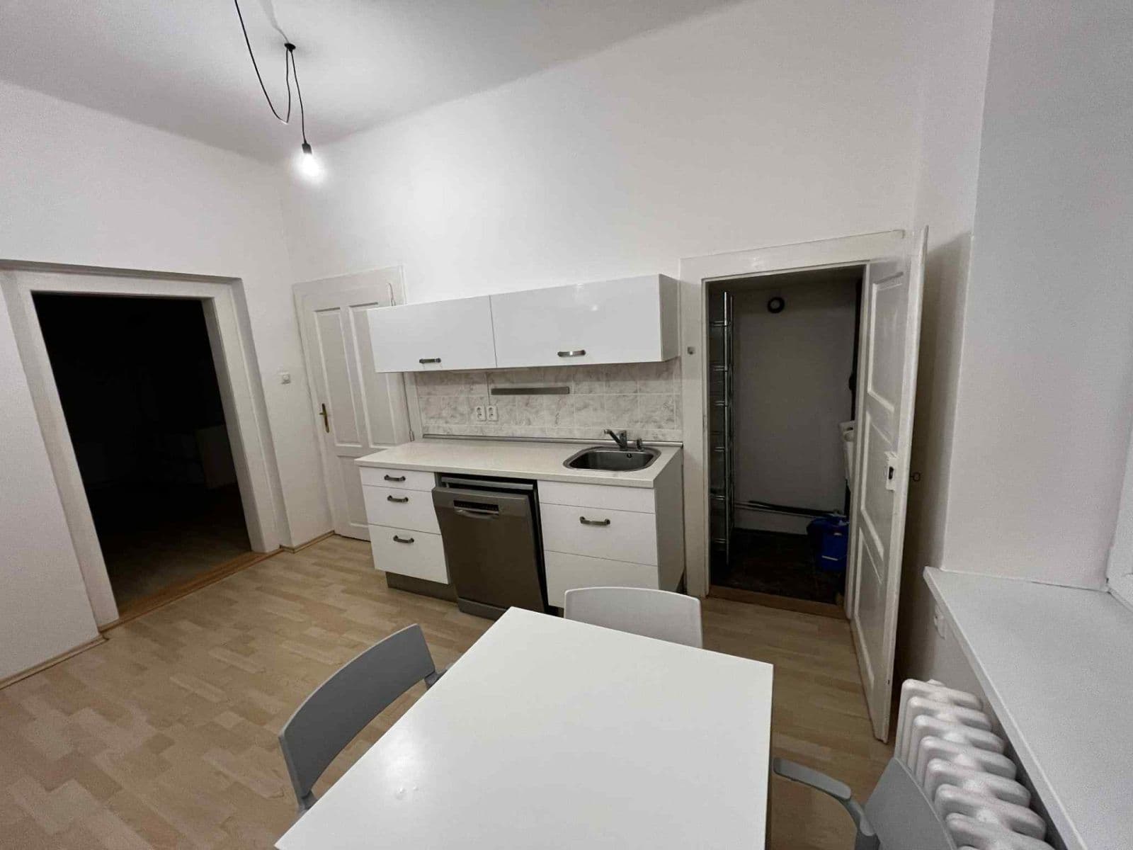 Pronájem bytu 2+1 60 m², Zvonická, Praha, Praha Pronájem bytu 2+1 60 m², Zvonická, Praha, Praha