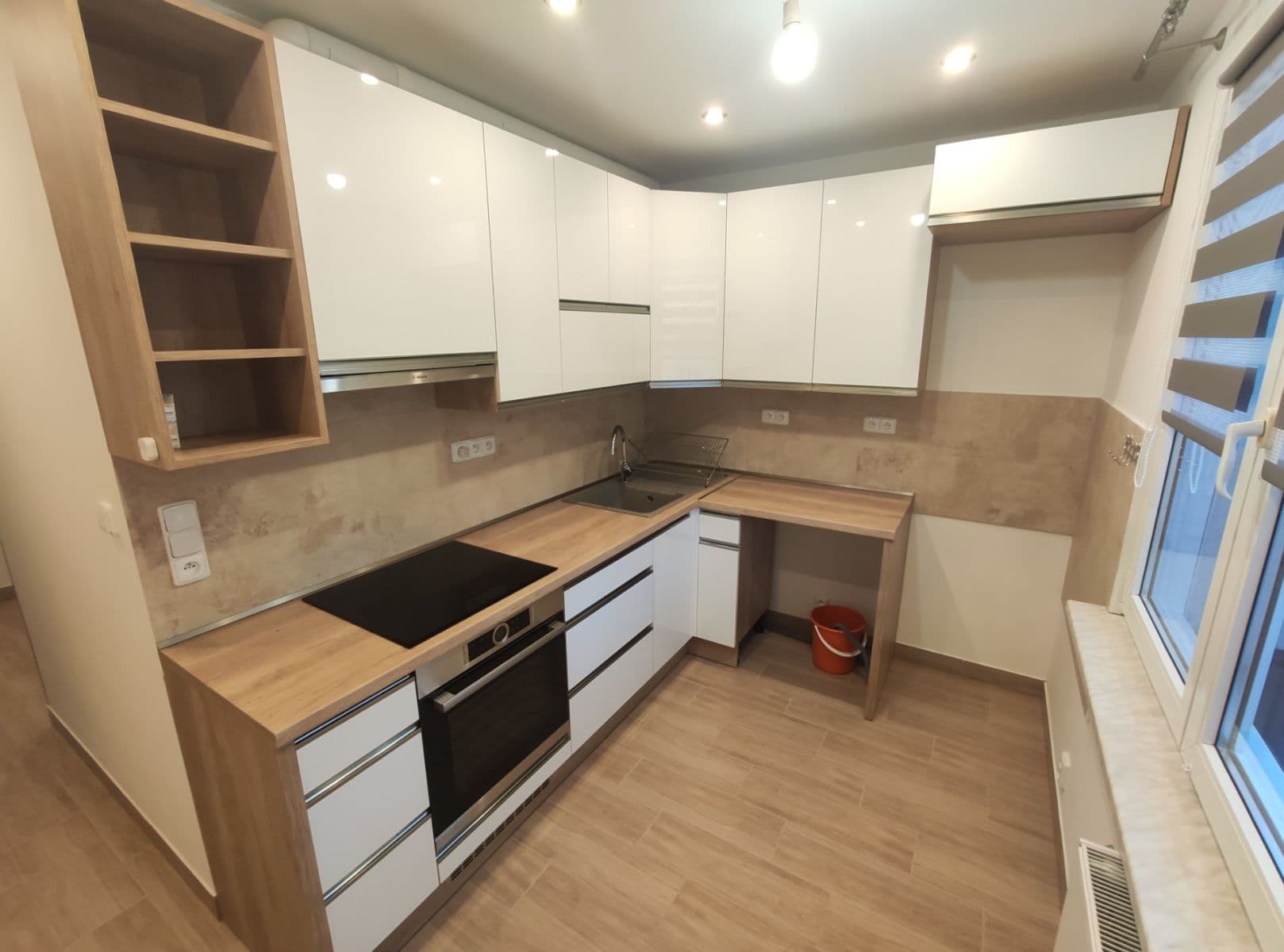 Pronájem bytu 2+1 56 m², Závodní, Ostrava, Moravskoslezský kraj Pronájem bytu 2+1 56 m², Závodní, Ostrava, Moravskoslezský kraj