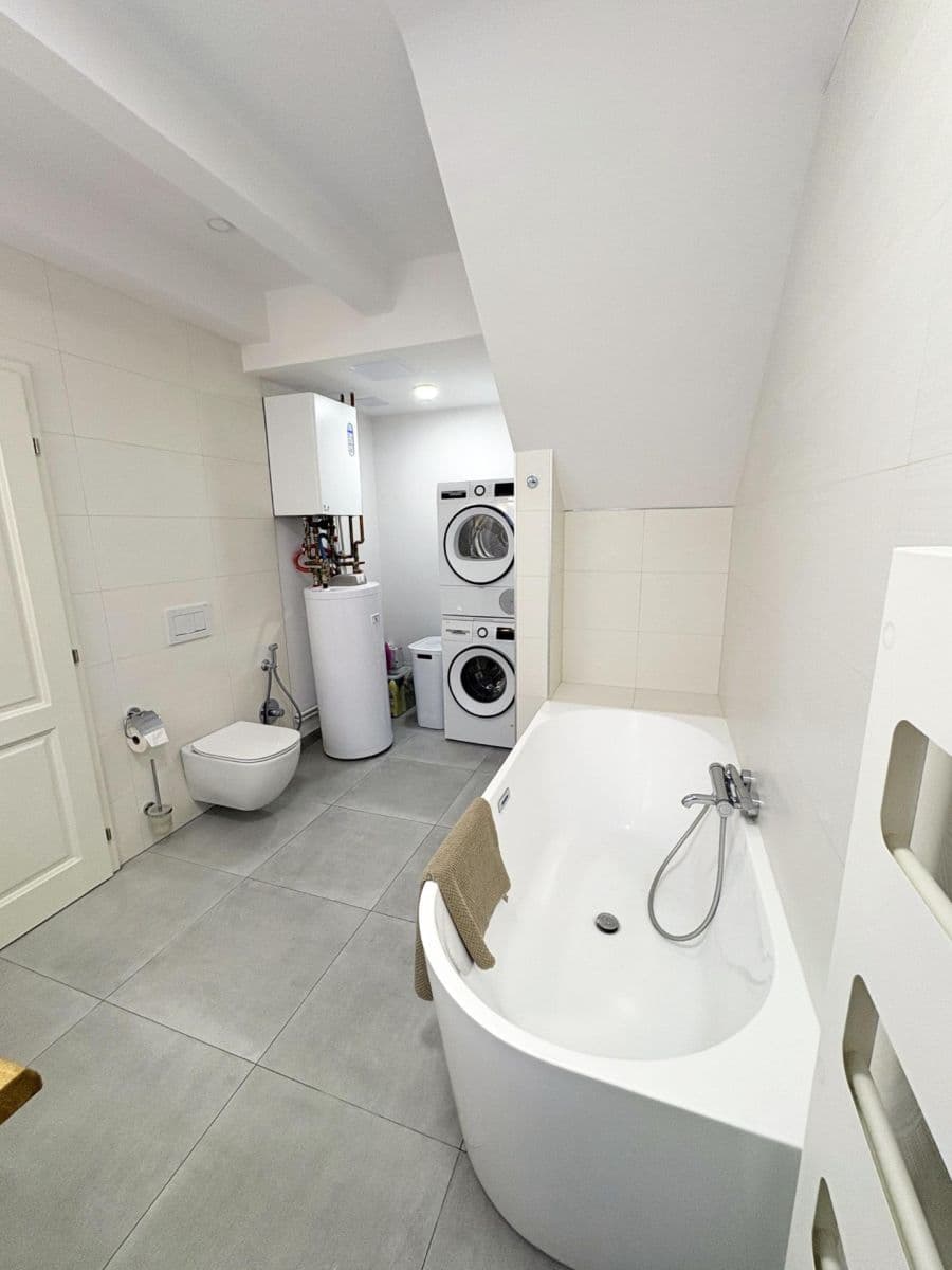 Prodej bytu 2+1 65 m², Matoušova, Praha, Praha Prodej bytu 2+1 65 m², Matoušova, Praha, Praha