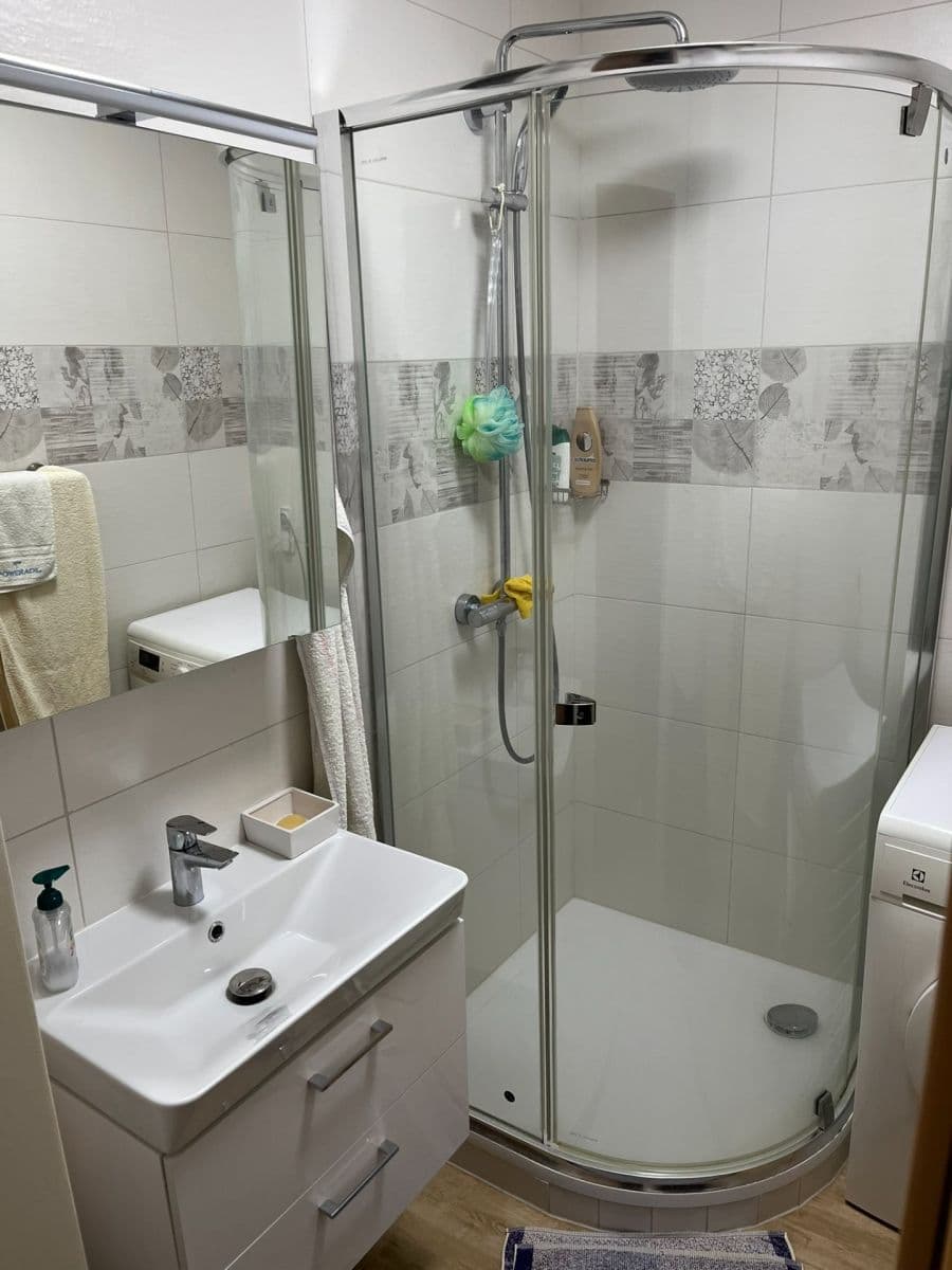 Pronájem bytu 3+1 74 m², Přecechtělova, Praha, Praha Pronájem bytu 3+1 74 m², Přecechtělova, Praha, Praha