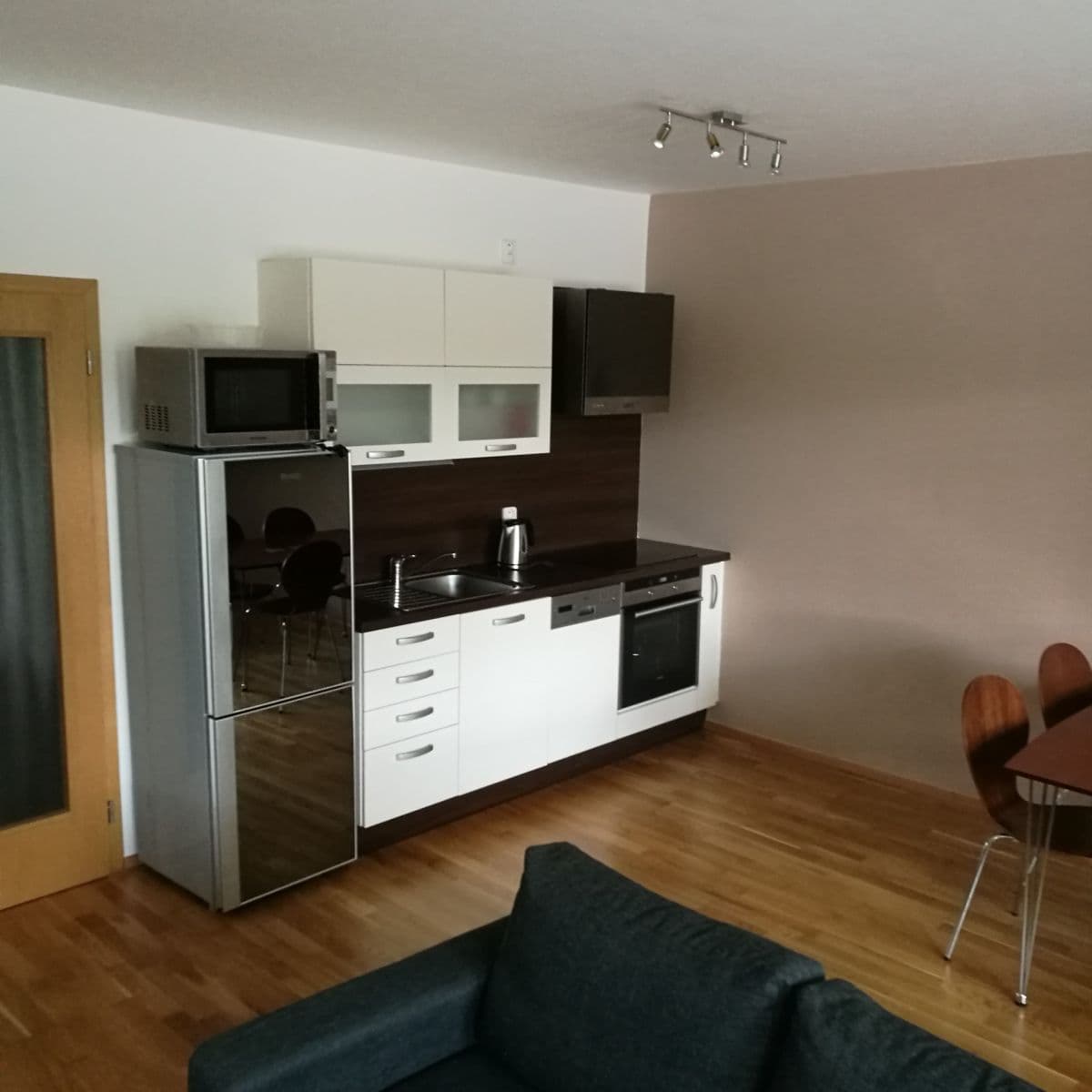Pronájem bytu 1+kk 42 m², Družstevní ochoz, Praha, Praha Pronájem bytu 1+kk 42 m², Družstevní ochoz, Praha, Praha