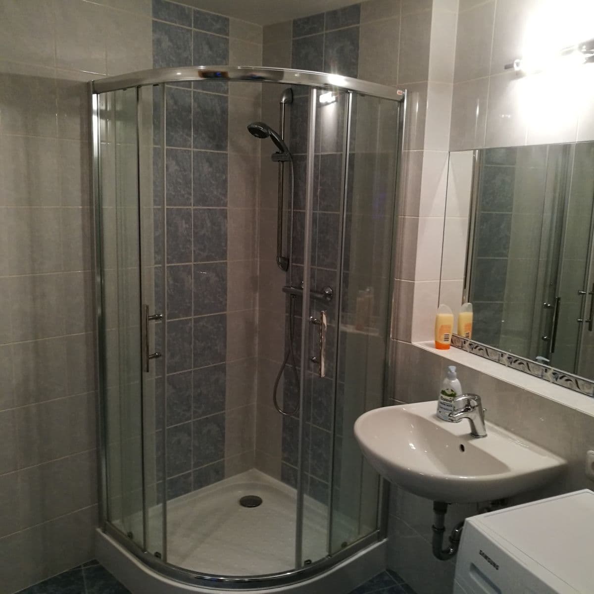 Pronájem bytu 1+kk 42 m², Družstevní ochoz, Praha, Praha Pronájem bytu 1+kk 42 m², Družstevní ochoz, Praha, Praha