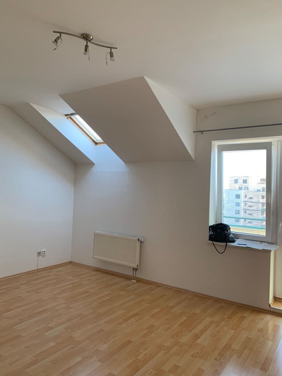 Prodej bytu 1+kk 34 m², Padovská, Praha, Praha Prodej bytu 1+kk 34 m², Padovská, Praha, Praha