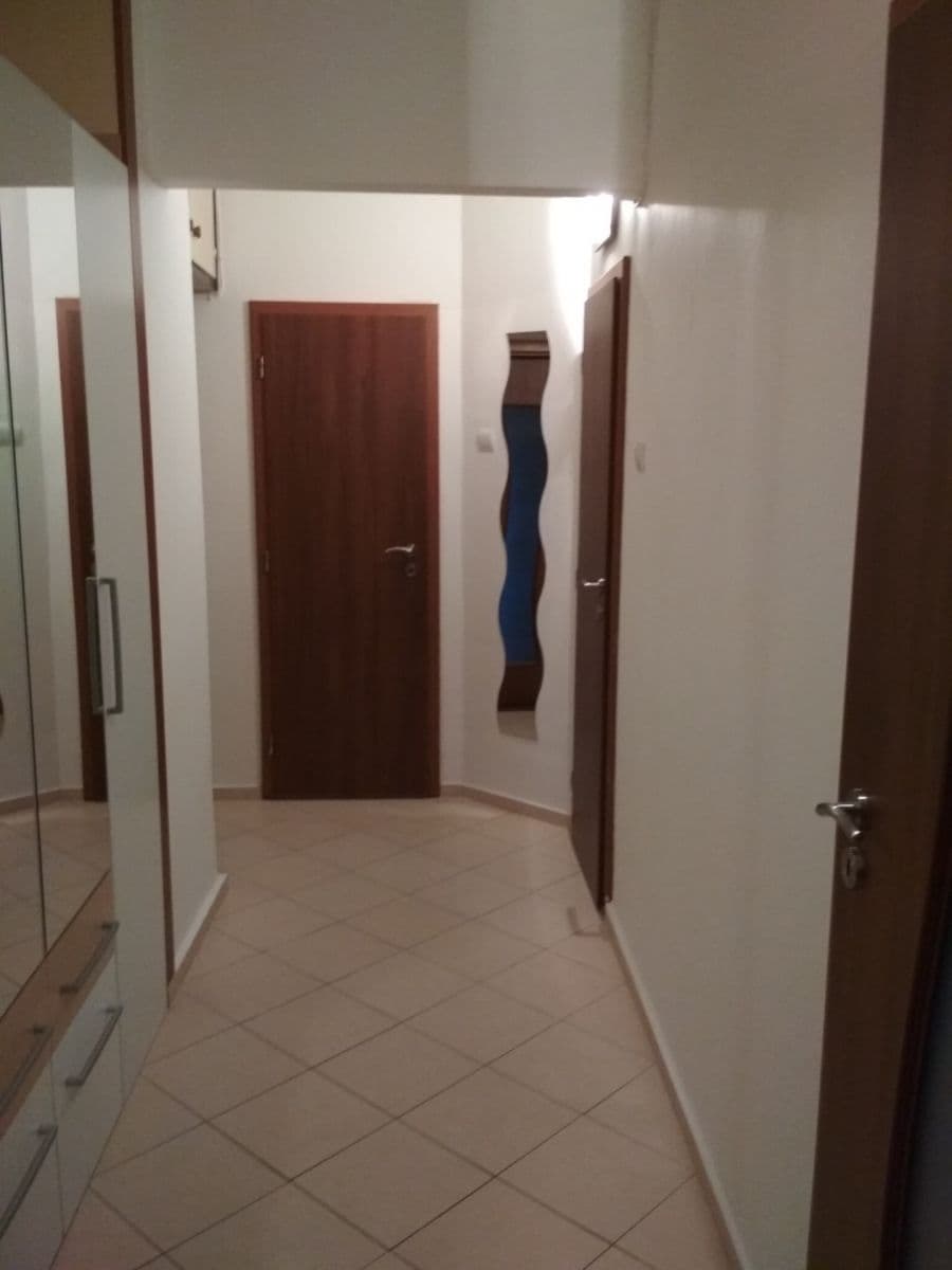 Pronájem bytu 2+1 52 m², kpt. Nálepky, Olomouc, Olomoucký kraj Pronájem bytu 2+1 52 m², kpt. Nálepky, Olomouc, Olomoucký kraj