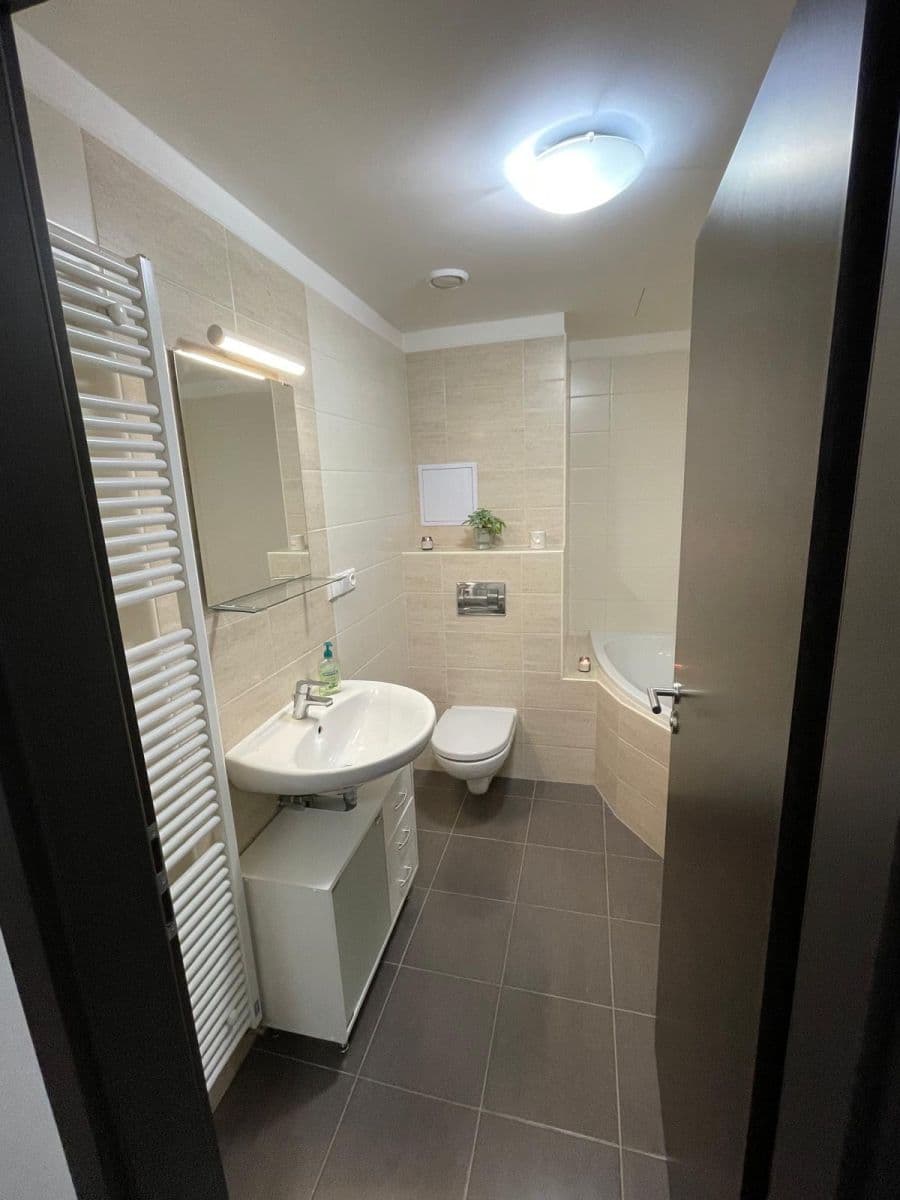 Prodej bytu 2+kk 56 m², Špačková, Plzeň, Plzeňský kraj Prodej bytu 2+kk 56 m², Špačková, Plzeň, Plzeňský kraj