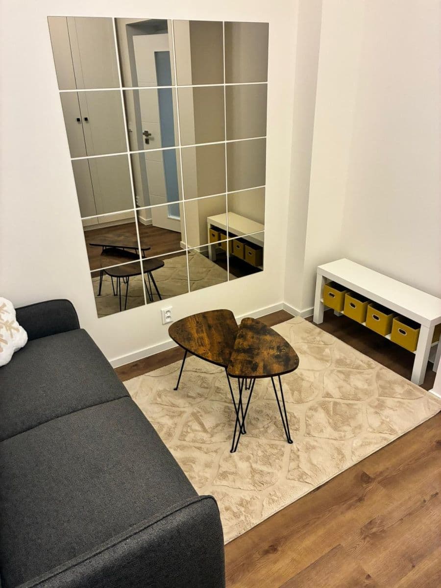 Pronájem bytu 1+1 40 m², Na Mokřině, Praha, Praha Pronájem bytu 1+1 40 m², Na Mokřině, Praha, Praha