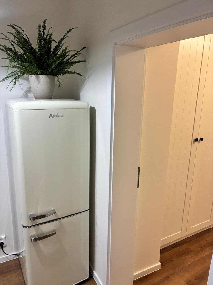 Pronájem bytu 1+1 40 m², Na Mokřině, Praha, Praha Pronájem bytu 1+1 40 m², Na Mokřině, Praha, Praha