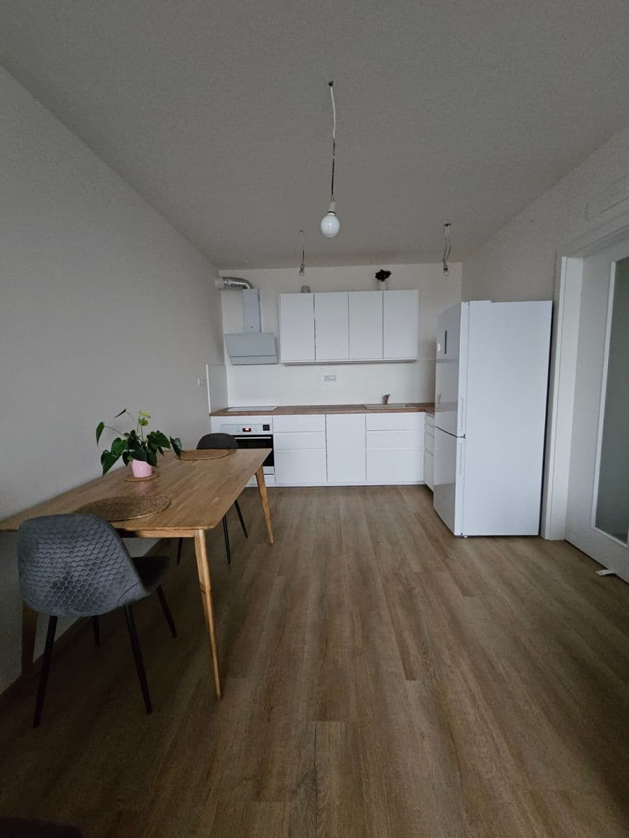 Pronájem bytu 3+kk 71 m², Placzkova, Brno, Jihomoravský kraj Pronájem bytu 3+kk 71 m², Placzkova, Brno, Jihomoravský kraj