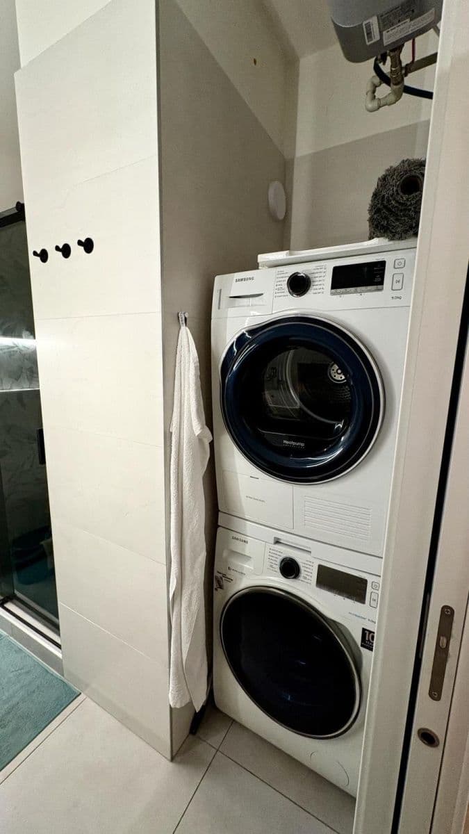 Pronájem bytu 1+kk 34 m², Konšelská, Praha, Praha Pronájem bytu 1+kk 34 m², Konšelská, Praha, Praha