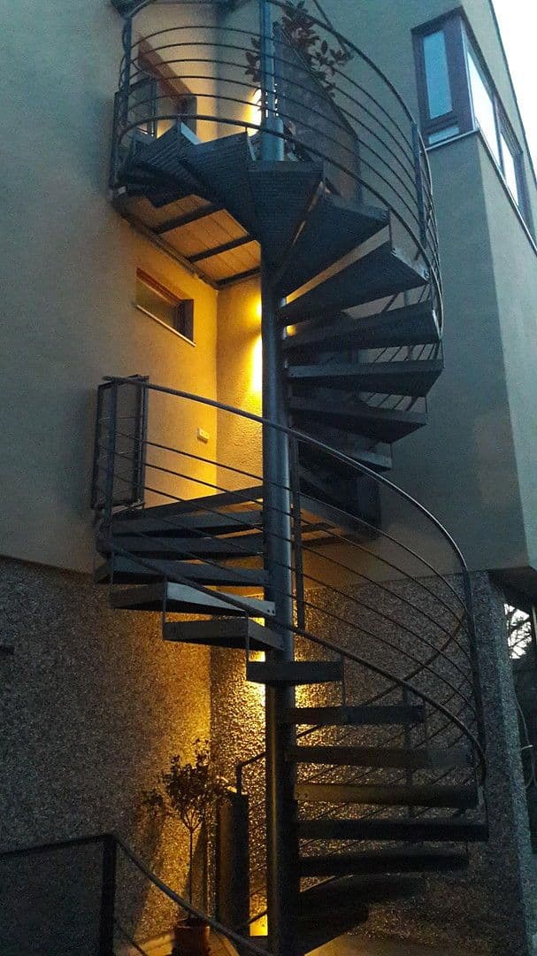 Pronájem bytu 3+1 72 m², München, Bavorsko Pronájem bytu 3+1 72 m², München, Bavorsko