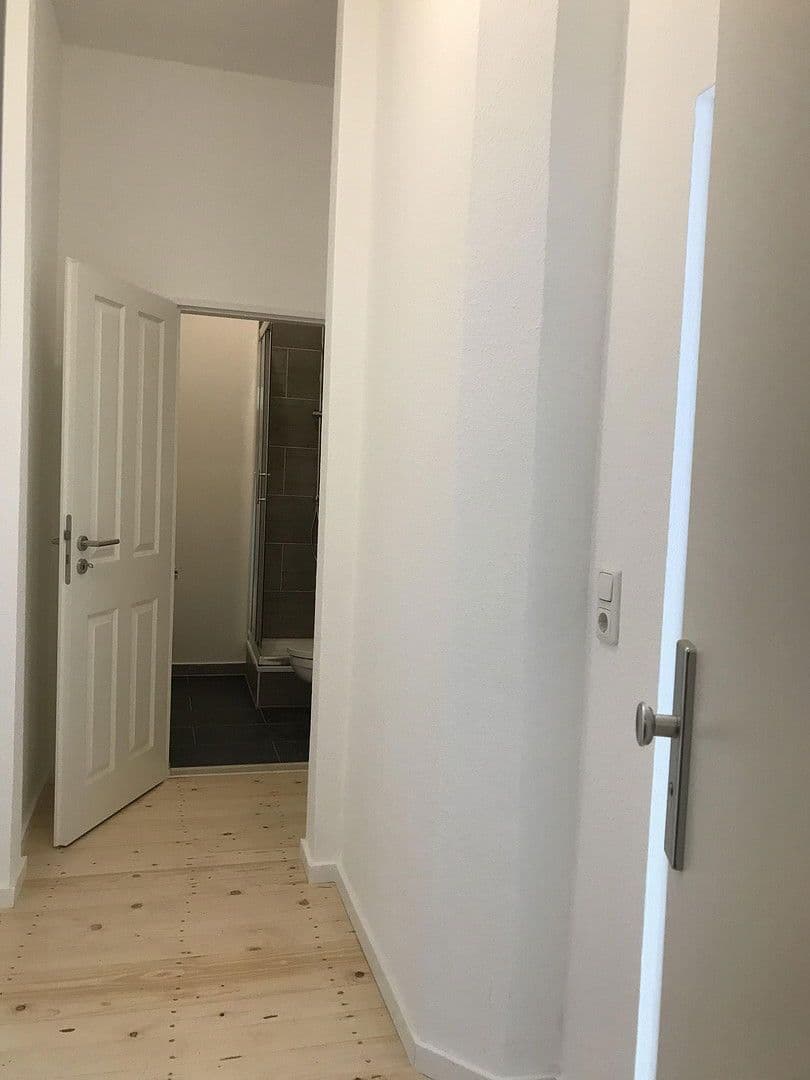 Pronájem bytu 2+1 45 m², Friedberger Landstraße 85, Frankfurt am Main, Hessen Pronájem bytu 2+1 45 m², Friedberger Landstraße 85, Frankfurt am Main, Hessen