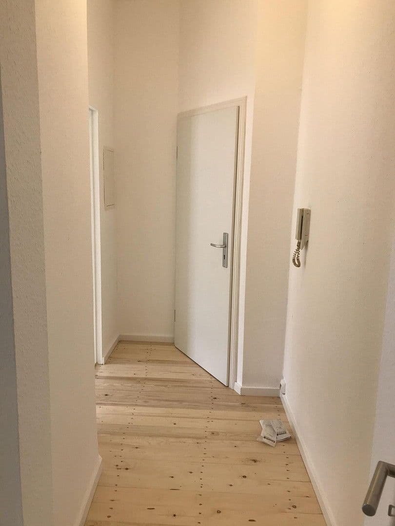 Pronájem bytu 2+1 45 m², Friedberger Landstraße 85, Frankfurt am Main, Hessen Pronájem bytu 2+1 45 m², Friedberger Landstraße 85, Frankfurt am Main, Hessen
