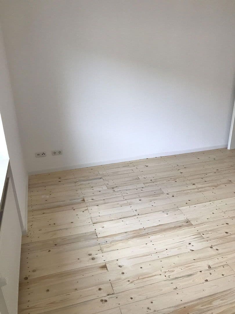 Pronájem bytu 2+1 45 m², Friedberger Landstraße 85, Frankfurt am Main, Hessen Pronájem bytu 2+1 45 m², Friedberger Landstraße 85, Frankfurt am Main, Hessen