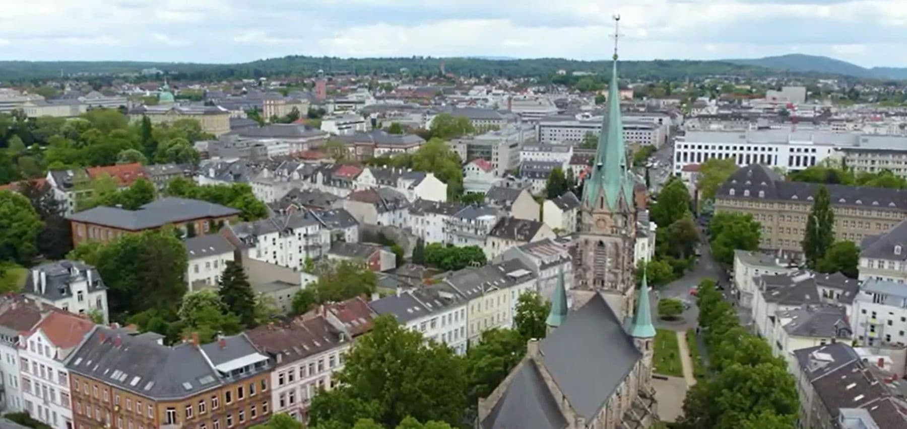 Prodej bytu 6+1 152 m², Wilhelm-Leuschner-Str., 40, Darmstadt, Hessen Prodej bytu 6+1 152 m², Wilhelm-Leuschner-Str., 40, Darmstadt, Hessen