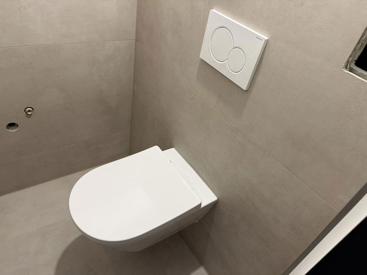 Pronájem bytu 3+kk 88 m², Friedrich-Ebert-Str. 17, Schwalbach am Taunus, Hessen Pronájem bytu 3+kk 88 m², Friedrich-Ebert-Str. 17, Schwalbach am Taunus, Hessen