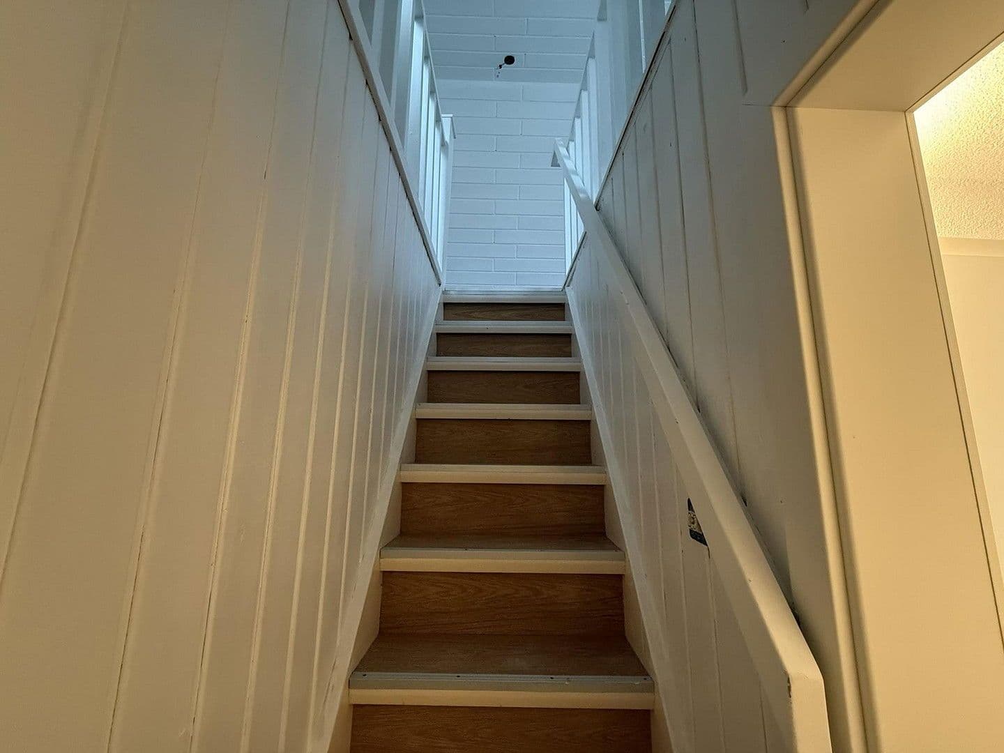 Pronájem bytu 3+1 52 m², Schloßstraße 40, Gundelsheim, Bádensko-Württembersko Pronájem bytu 3+1 52 m², Schloßstraße 40, Gundelsheim, Bádensko-Württembersko