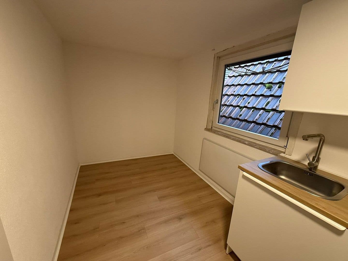 Pronájem bytu 2+1 62 m², Schloßstraße 40, Gundelsheim, Bádensko-Württembersko Pronájem bytu 2+1 62 m², Schloßstraße 40, Gundelsheim, Bádensko-Württembersko