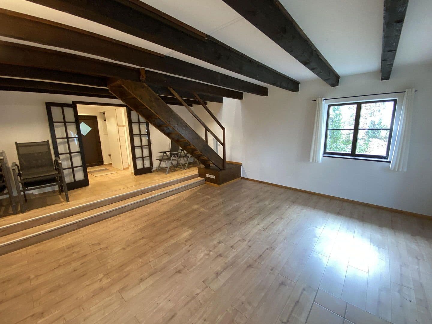 Prodej domu 480 m², pozemek 6.939 m², Egenhofen, Bavorsko Prodej domu 480 m², pozemek 6.939 m², Egenhofen, Bavorsko