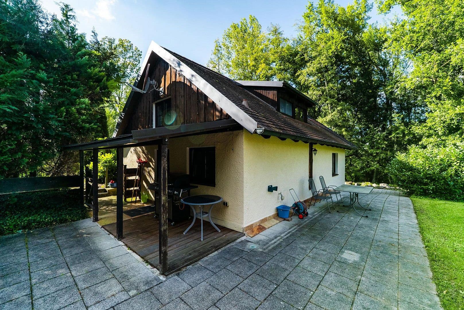 Prodej domu 480 m², pozemek 6.939 m², Egenhofen, Bavorsko Prodej domu 480 m², pozemek 6.939 m², Egenhofen, Bavorsko