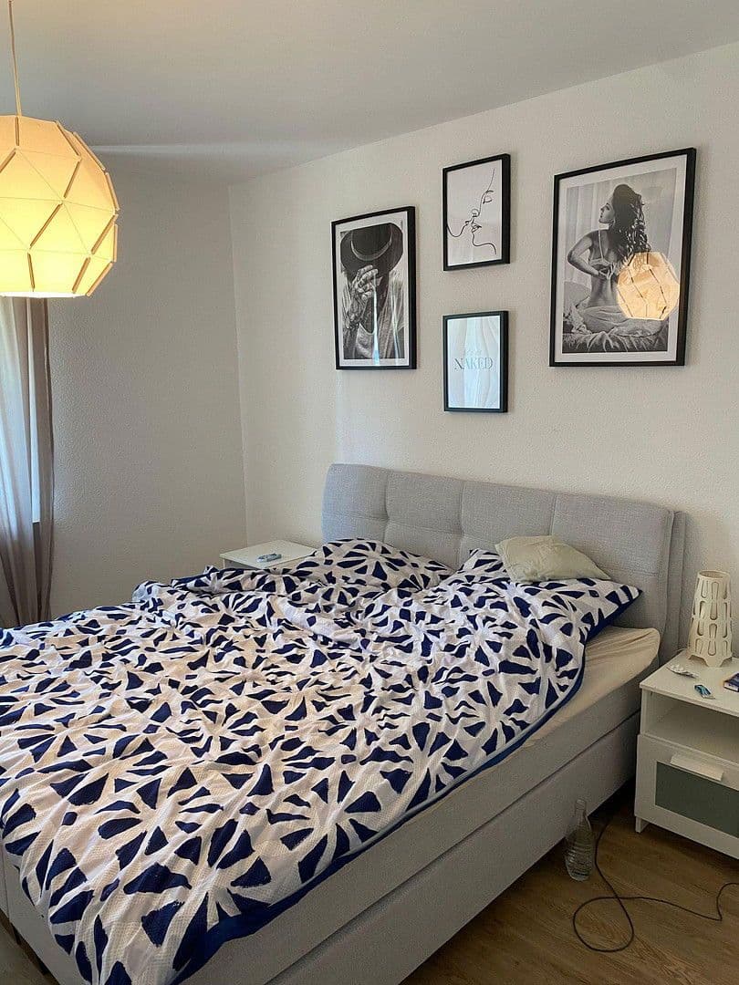 Pronájem bytu 3+1 64 m², John-F-Kennedy Straße 5, Schöneck, Hessen Pronájem bytu 3+1 64 m², John-F-Kennedy Straße 5, Schöneck, Hessen