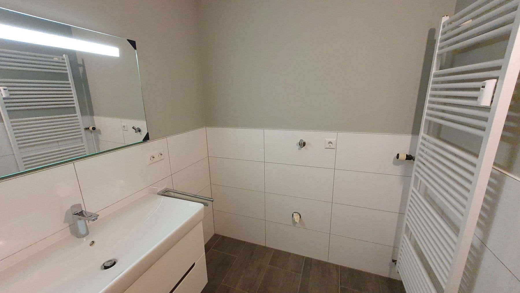 Pronájem bytu 2+1 59 m², Stuttgart-Hofen, Bádensko-Württembersko Pronájem bytu 2+1 59 m², Stuttgart-Hofen, Bádensko-Württembersko