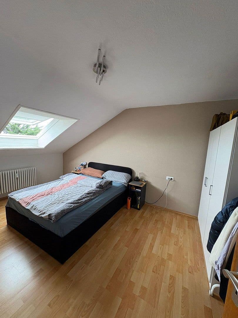 Pronájem bytu 2+1 59 m², Stuttgart-Hofen, Bádensko-Württembersko Pronájem bytu 2+1 59 m², Stuttgart-Hofen, Bádensko-Württembersko