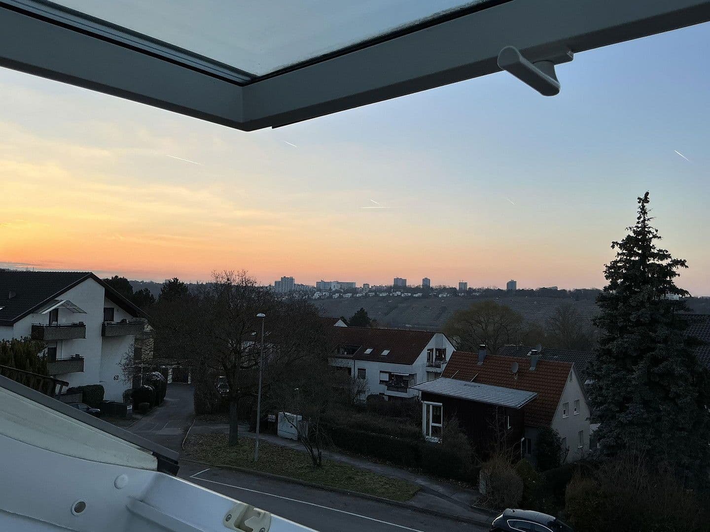 Pronájem bytu 2+1 59 m², Stuttgart-Hofen, Bádensko-Württembersko Pronájem bytu 2+1 59 m², Stuttgart-Hofen, Bádensko-Württembersko