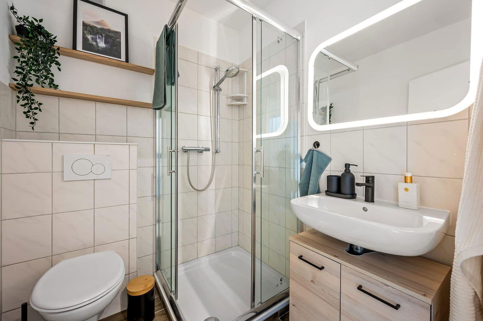 Pronájem bytu 1+1 32 m², Johan-Strauß-Straße 32, Neu-Ulm, Bavorsko Pronájem bytu 1+1 32 m², Johan-Strauß-Straße 32, Neu-Ulm, Bavorsko