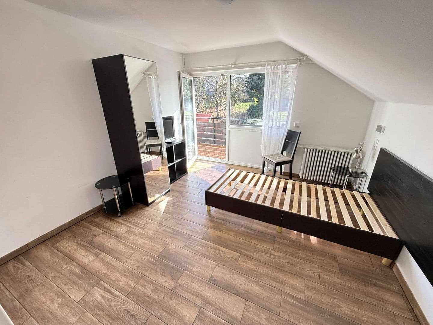 Pronájem bytu 1+1 17 m², Talstraße 2, Ettlingen, Bádensko-Württembersko Pronájem bytu 1+1 17 m², Talstraße 2, Ettlingen, Bádensko-Württembersko