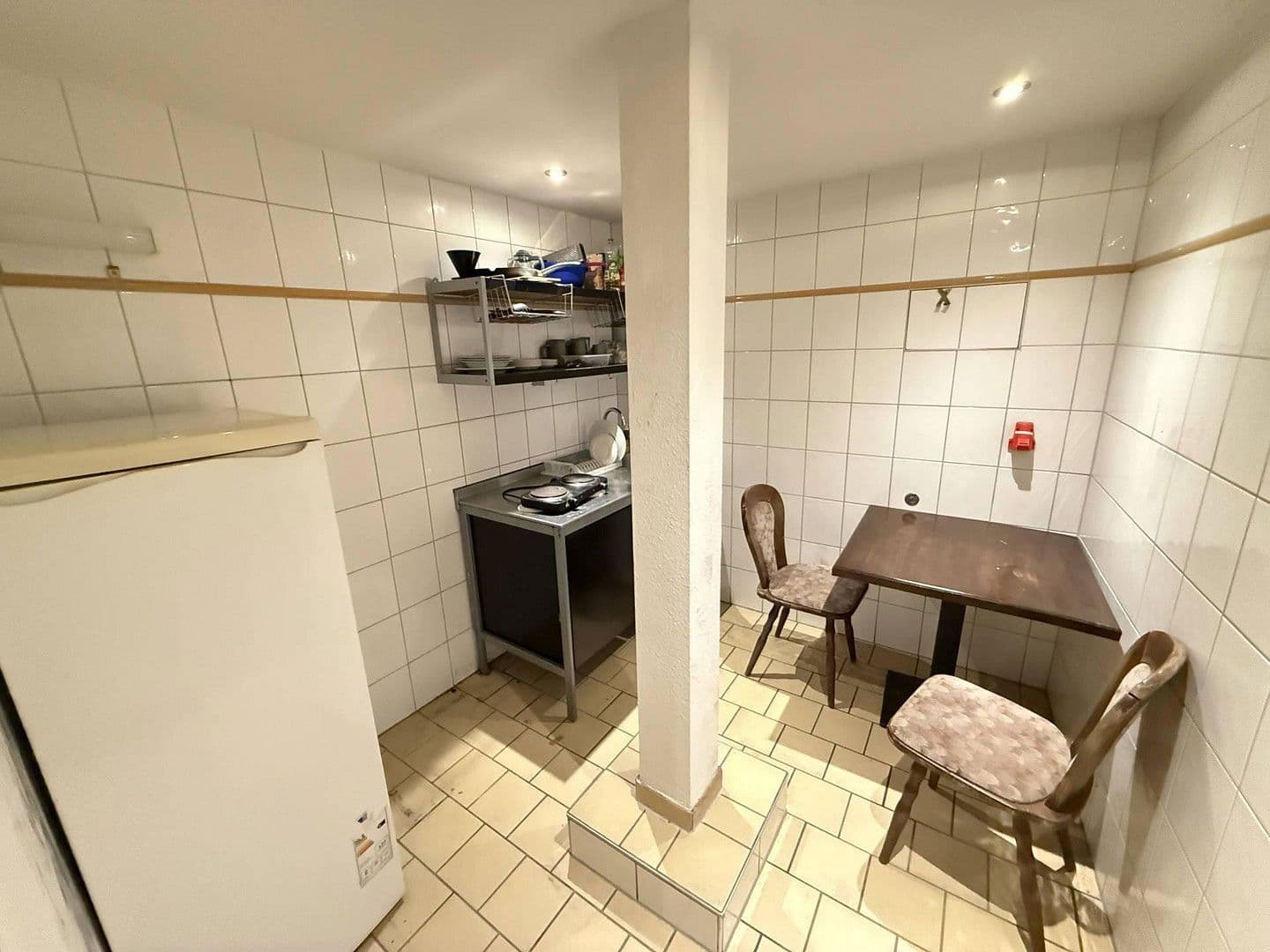 Pronájem bytu 1+1 17 m², Talstraße 2, Ettlingen, Bádensko-Württembersko Pronájem bytu 1+1 17 m², Talstraße 2, Ettlingen, Bádensko-Württembersko