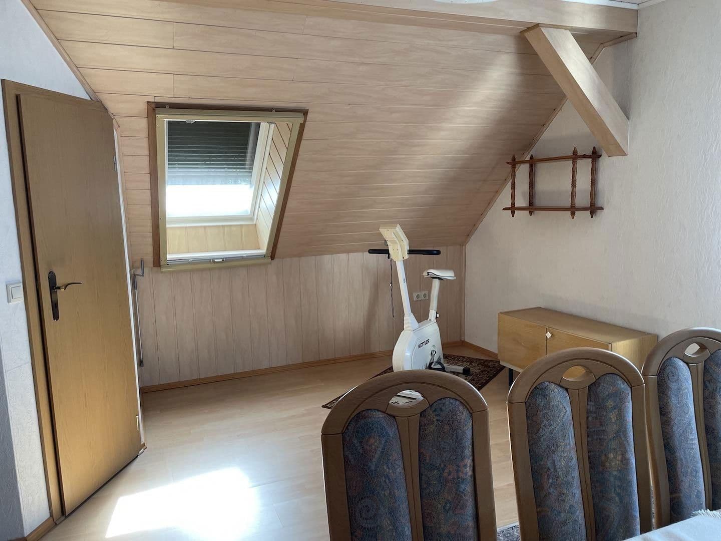 Prodej domu 120 m², pozemek 1.389 m², Rosa-Luxemburg-Straße 64, Jessen (Elster), Sasko-Anhaltsko Prodej domu 120 m², pozemek 1.389 m², Rosa-Luxemburg-Straße 64, Jessen (Elster), Sasko-Anhaltsko