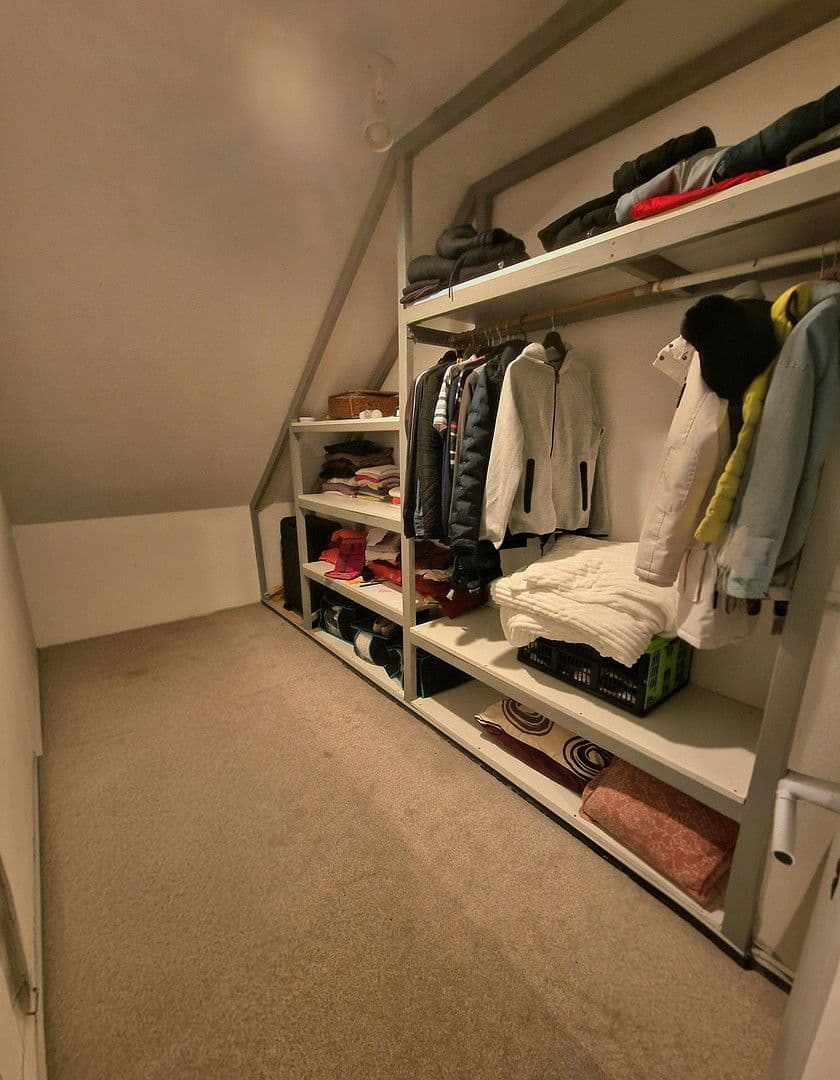 Prodej domu 324 m², pozemek 1.293 m², Garrel, Dolní Sasko Prodej domu 324 m², pozemek 1.293 m², Garrel, Dolní Sasko