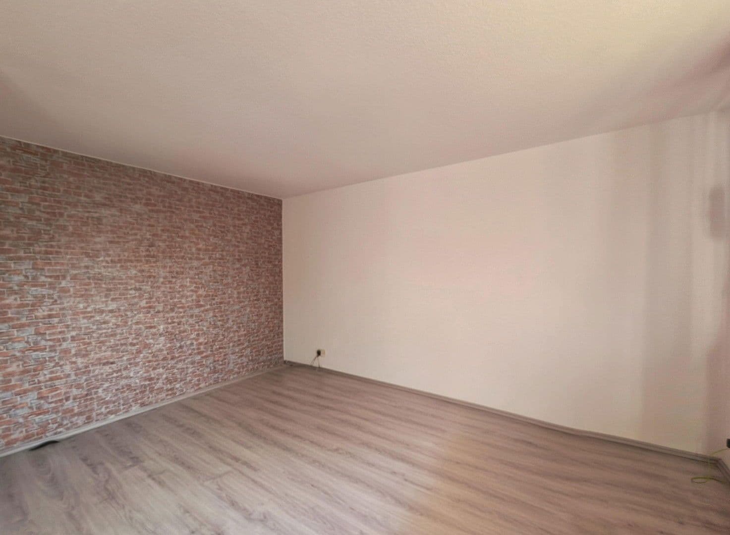Prodej domu 324 m², pozemek 1.293 m², Garrel, Dolní Sasko Prodej domu 324 m², pozemek 1.293 m², Garrel, Dolní Sasko