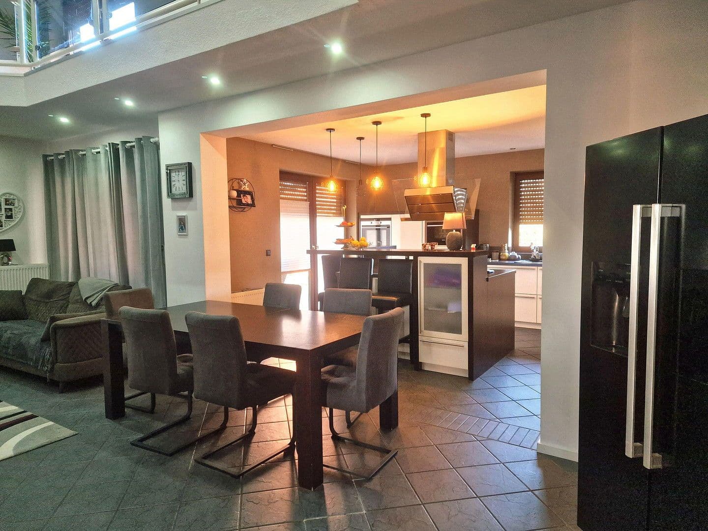 Prodej domu 324 m², pozemek 1.293 m², Garrel, Dolní Sasko Prodej domu 324 m², pozemek 1.293 m², Garrel, Dolní Sasko