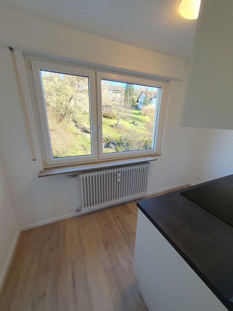 Pronájem bytu 2+1 44 m², Krummenackerstraße 69, Esslingen am Neckar, Bádensko-Württembersko Pronájem bytu 2+1 44 m², Krummenackerstraße 69, Esslingen am Neckar, Bádensko-Württembersko