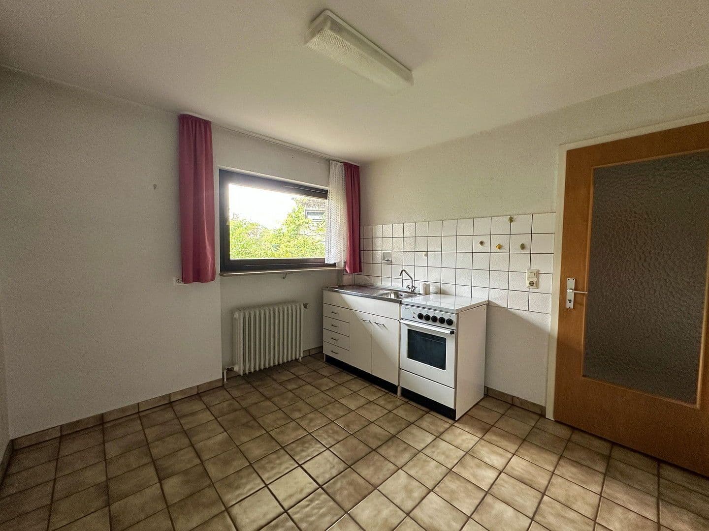 Prodej domu 137 m², pozemek 305 m², Remshalden, Bádensko-Württembersko Prodej domu 137 m², pozemek 305 m², Remshalden, Bádensko-Württembersko