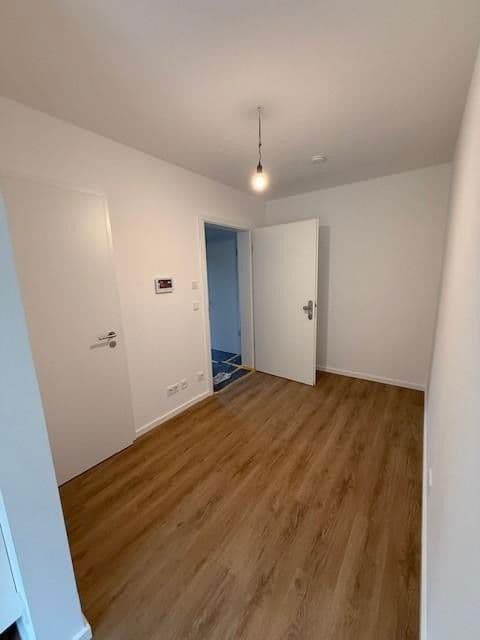 Pronájem bytu 3+1 119 m², Ringstraße, Hamburg, Hamburg Pronájem bytu 3+1 119 m², Ringstraße, Hamburg, Hamburg