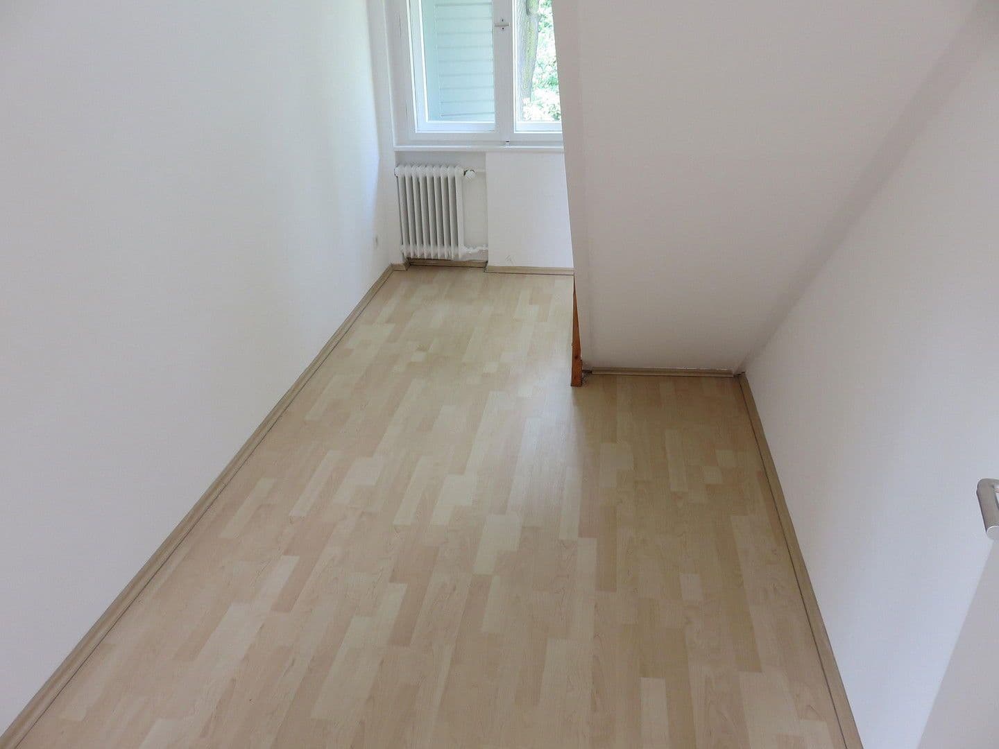 Prodej domu 220 m², pozemek 580 m², Mögeldorfer Weg 2, Berlin, Berlín Prodej domu 220 m², pozemek 580 m², Mögeldorfer Weg 2, Berlin, Berlín