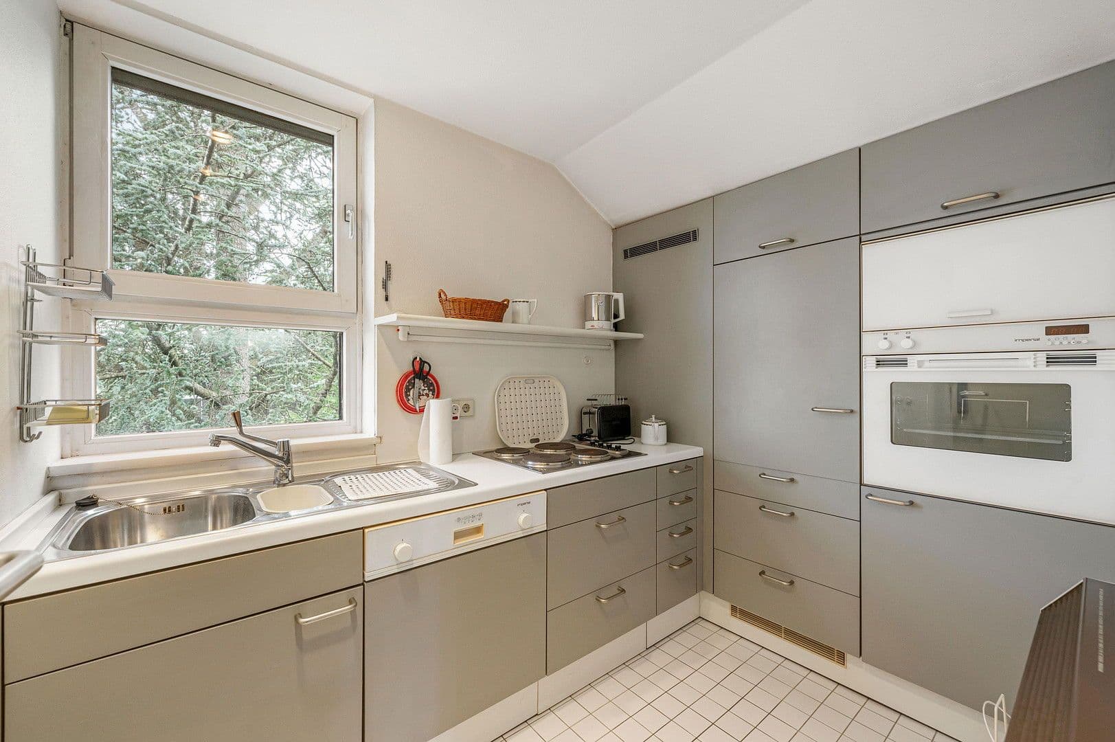 Prodej domu 242 m², pozemek 1.226 m², Berg (Aufkirchen), Bavorsko Prodej domu 242 m², pozemek 1.226 m², Berg (Aufkirchen), Bavorsko