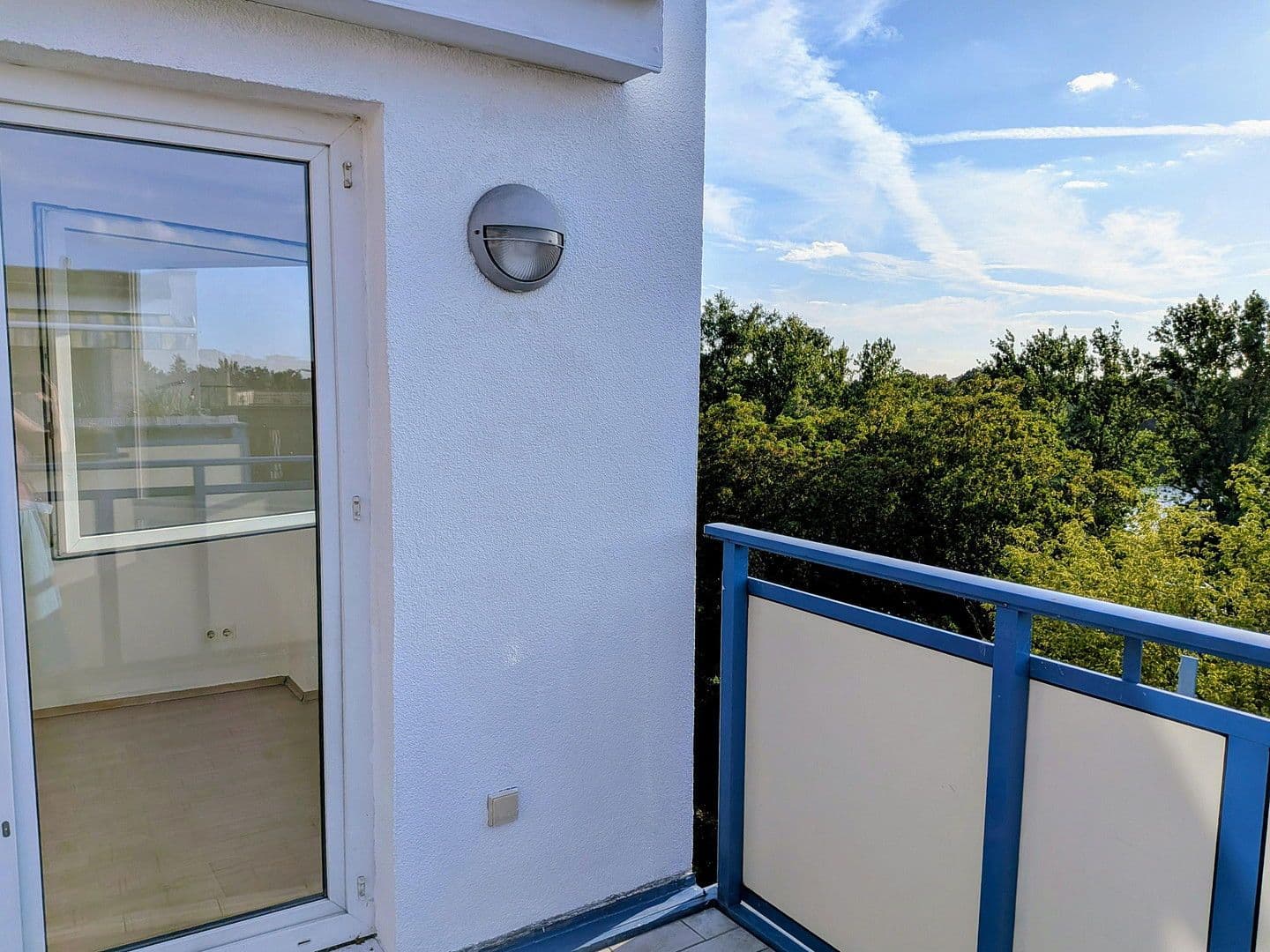 Prodej bytu 3+1 96 m², Berlin, Berlín Prodej bytu 3+1 96 m², Berlin, Berlín