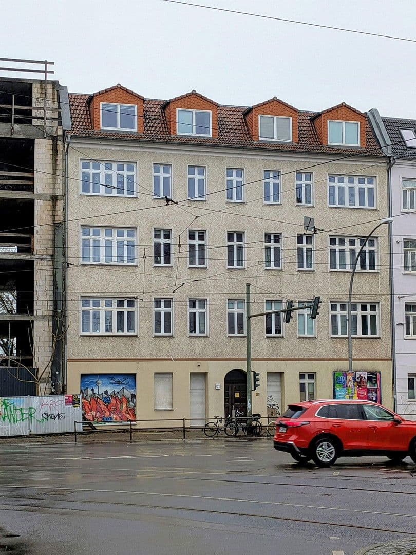 Prodej bytu 3+1 96 m², Berlin, Berlín Prodej bytu 3+1 96 m², Berlin, Berlín